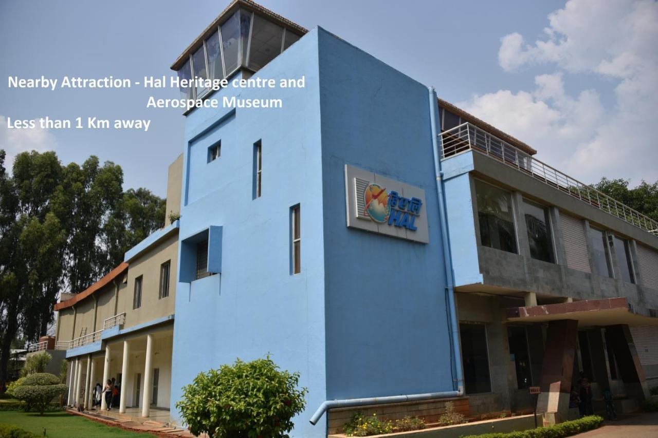 Oyo 24245 Dv Residency Hotel Bhadravati Kültér fotó
